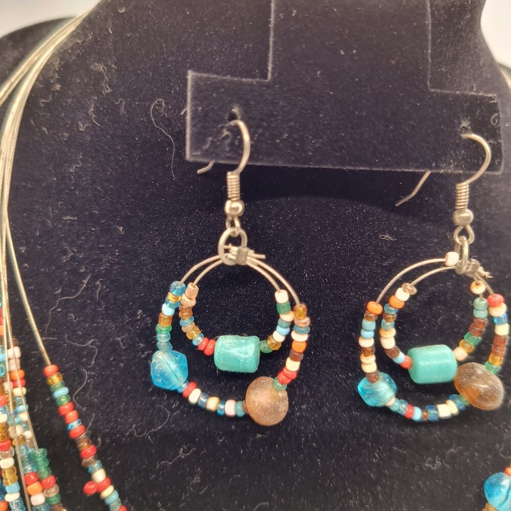 Vintage Multicolor 10 Wire Strand Beaded Necklace with 2 Strand Beaded Earrings - Picture 4 of 4